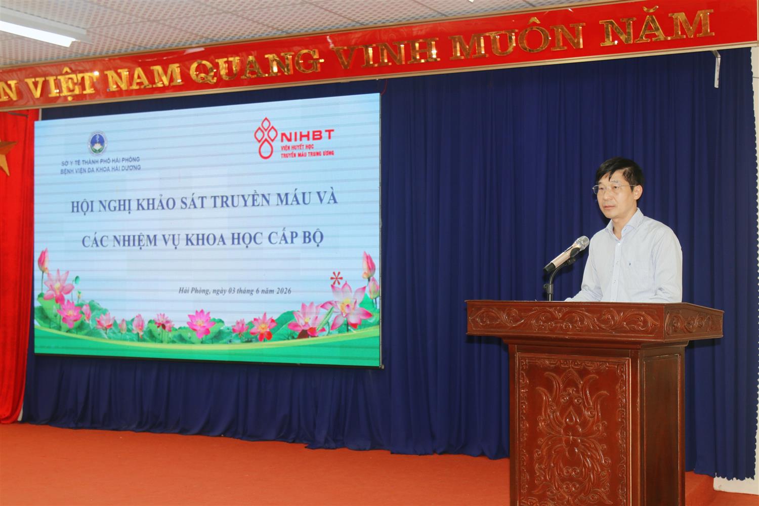 Nhiều chuyên gia đầu ngành hội tụ tại Bệnh viện Đa khoa Hải Dương trong Hội nghị khảo sát truyền máu và các nhiệm vụ khoa học cấp bộ